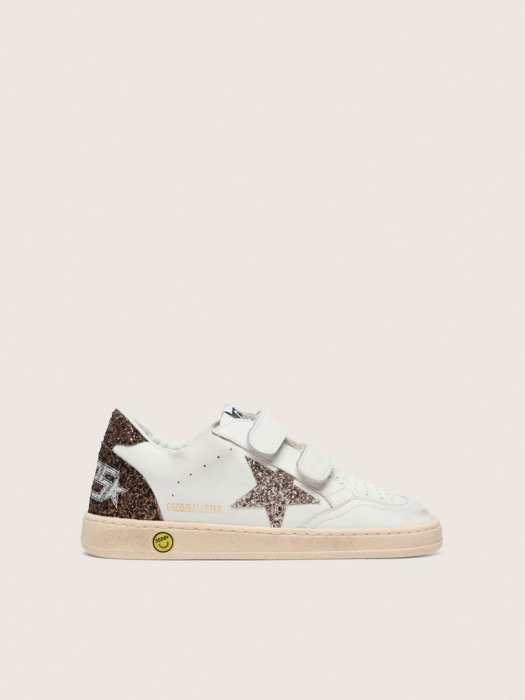 NUOVO ARRIVO - Golden Goose Ball Star Young in pelle bianca con stella glitter tortora e inserti in glitter marrone