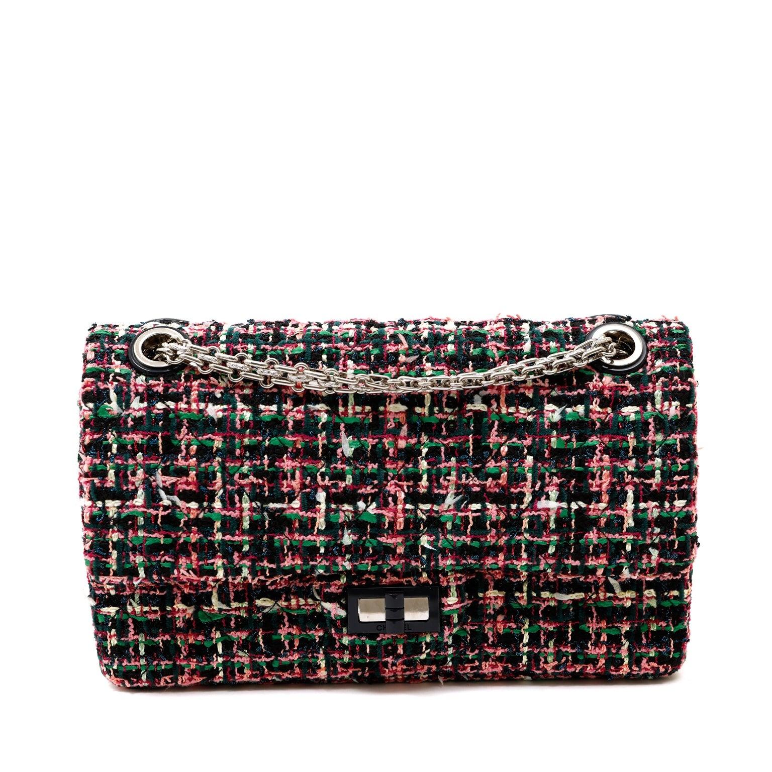 Chanel  Multicolored Tweed Reissue Medium Flap Bag – Accessorio premium elegante