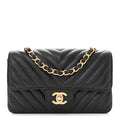 Chevron Mini Flap – Accessorio premium elegante