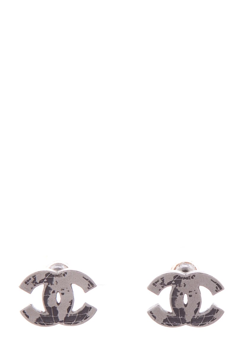 Chanel '13 CC Globe Gunmetal Earrings – Accessorio premium elegante