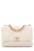 Chanel 19 Large Light Beige Handbag – Accessorio premium elegante