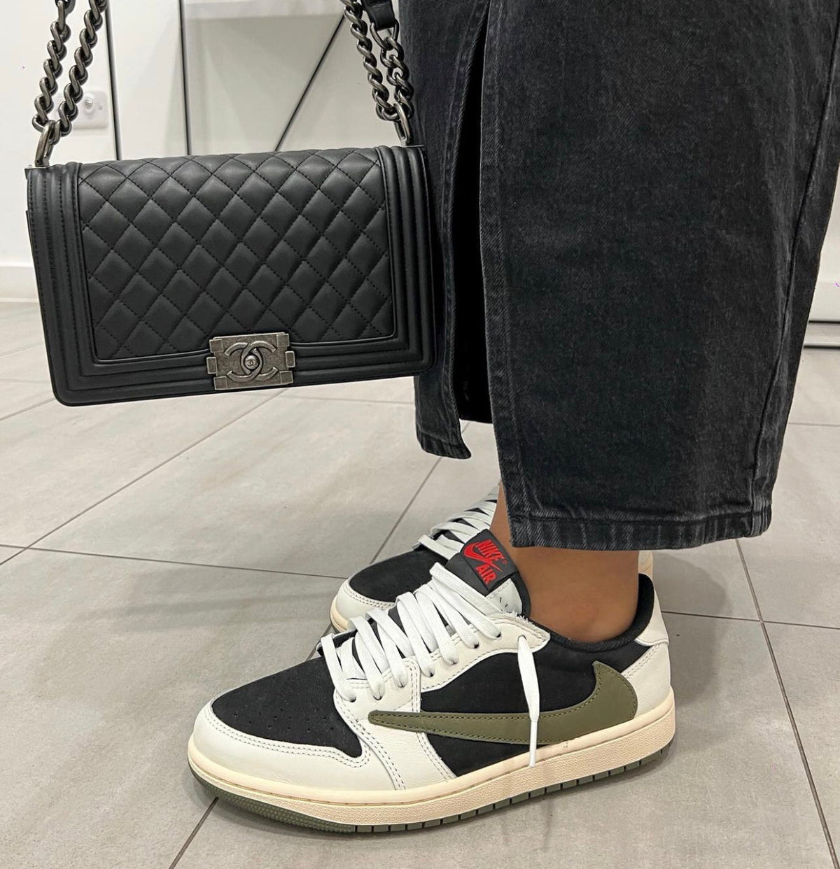 Jordan 1 Low Travis Scott – Accessorio premium elegante