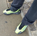 Yeezy Boost 700 – Accessorio premium elegante