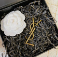 Broche Yves Saint Laurent – Accessorio premium elegante