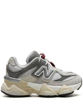 Sneakers 9060 per bambino New Balance Kids grigie con applicazione laterale con logo