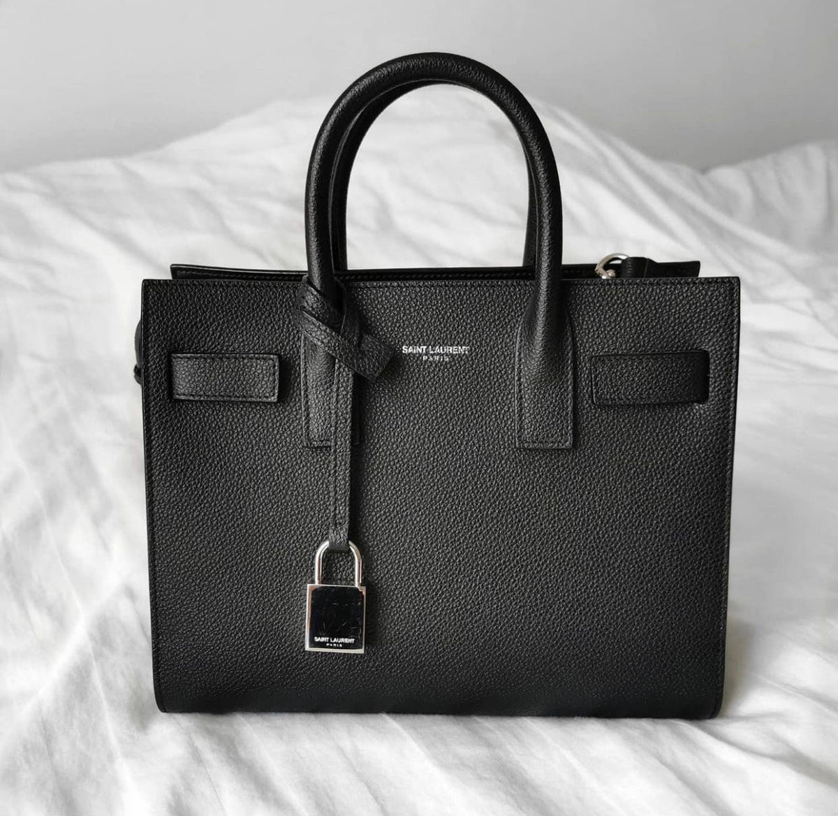 Sac de Jour Yves Saint Laurent – Accessorio premium elegante