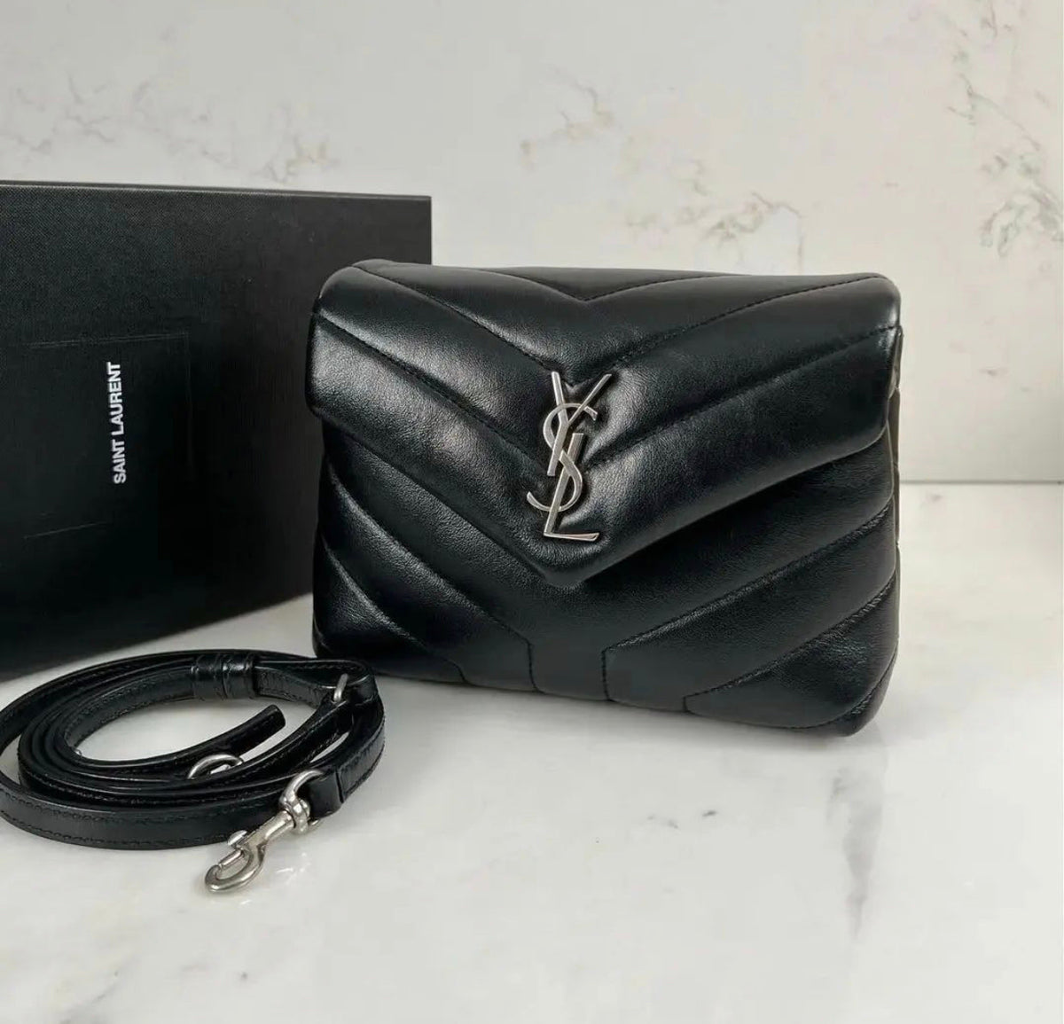 Sac Yves Saint Laurent Loulou Toy – Accessorio premium elegante