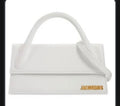 Jacquemus – Accessorio premium elegante