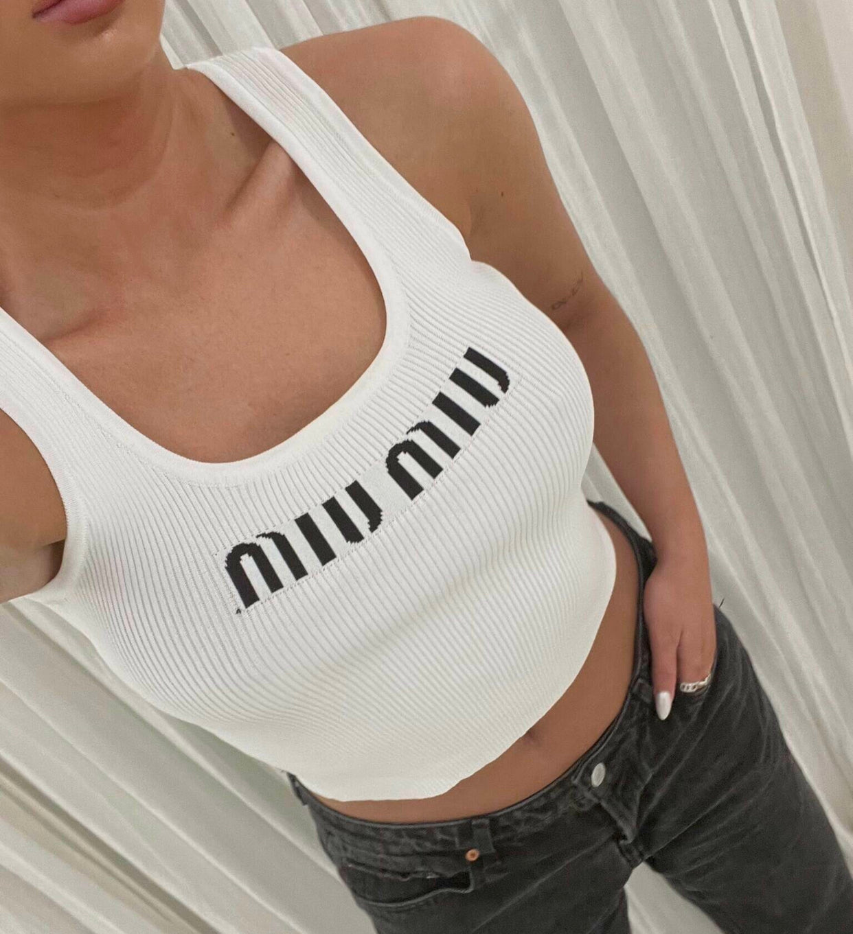 Top Miu Miu – Accessorio premium elegante