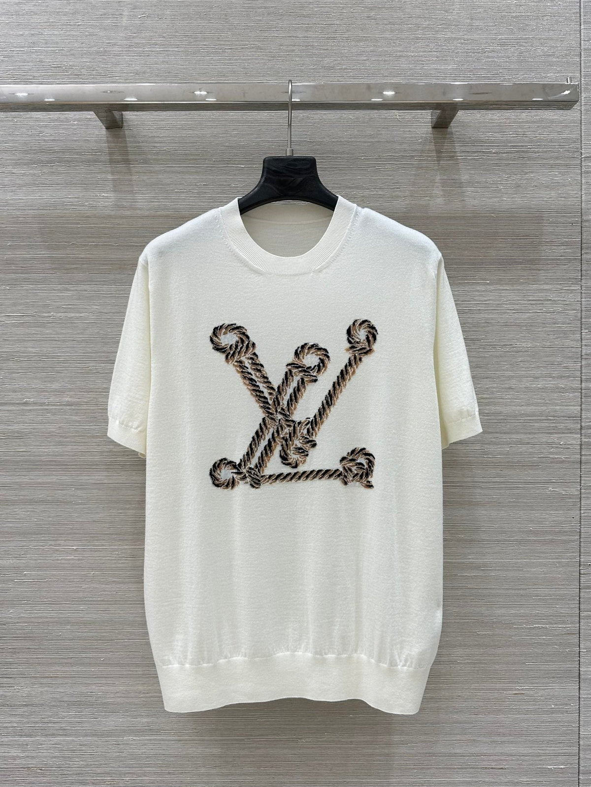 LV 25 Button Rope Jacquard Knitted T-Shirt White Wool Polyester – Accessorio premium elegante